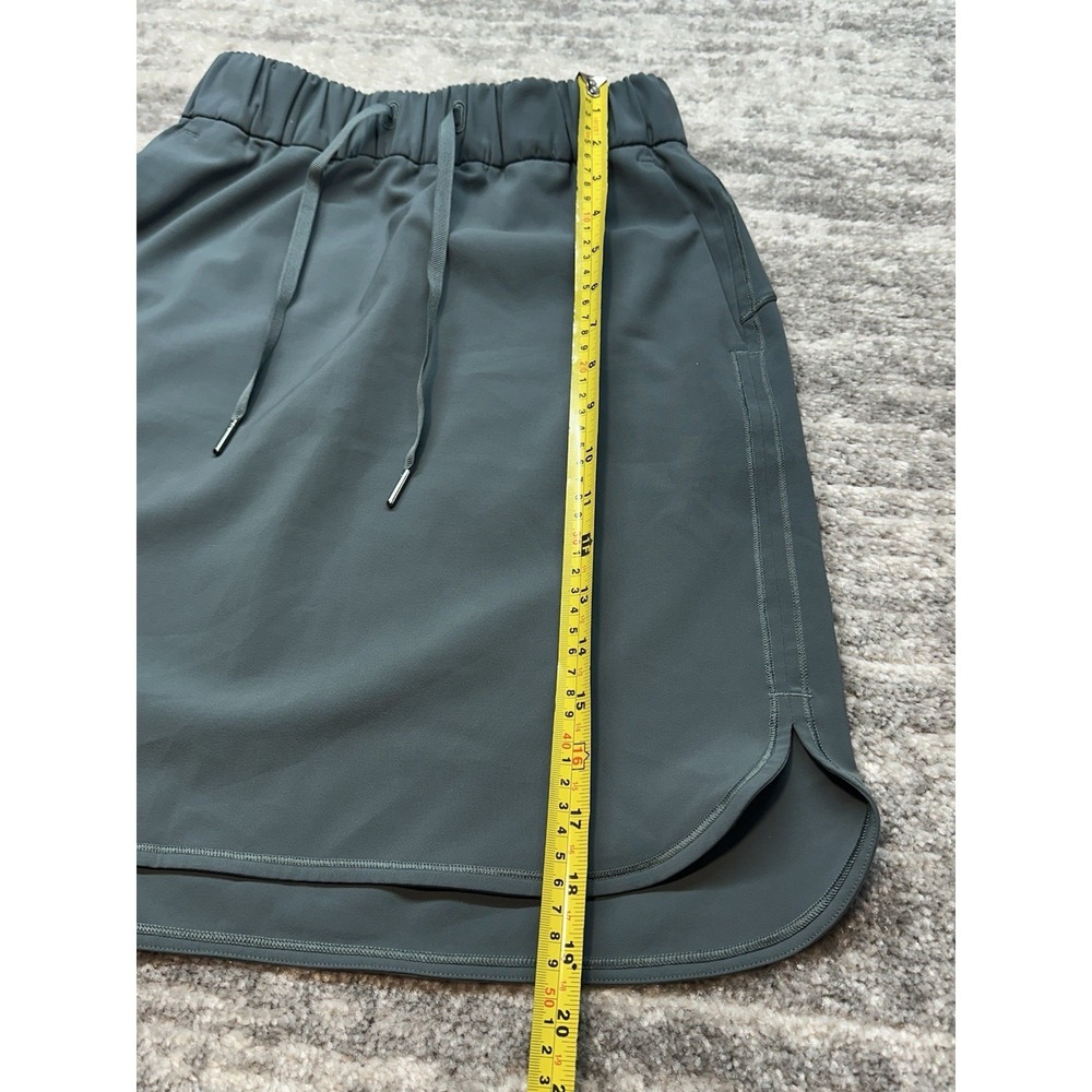Lululemon On The Fly Skirt Size 4 Drawstring Pockets Athletic Travel Casual - Picture 6 of 11